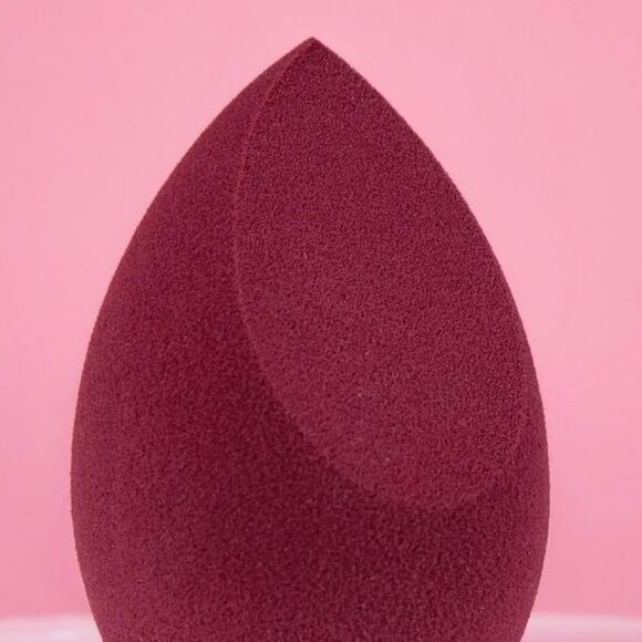 The Original MakeUp Eraser The Sponge - Picture 10 of 13